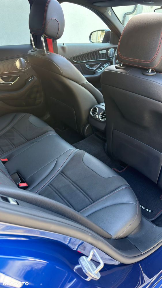 Mercedes-Benz Klasa C AMG 43 4Matic 9G-TRONIC - 12
