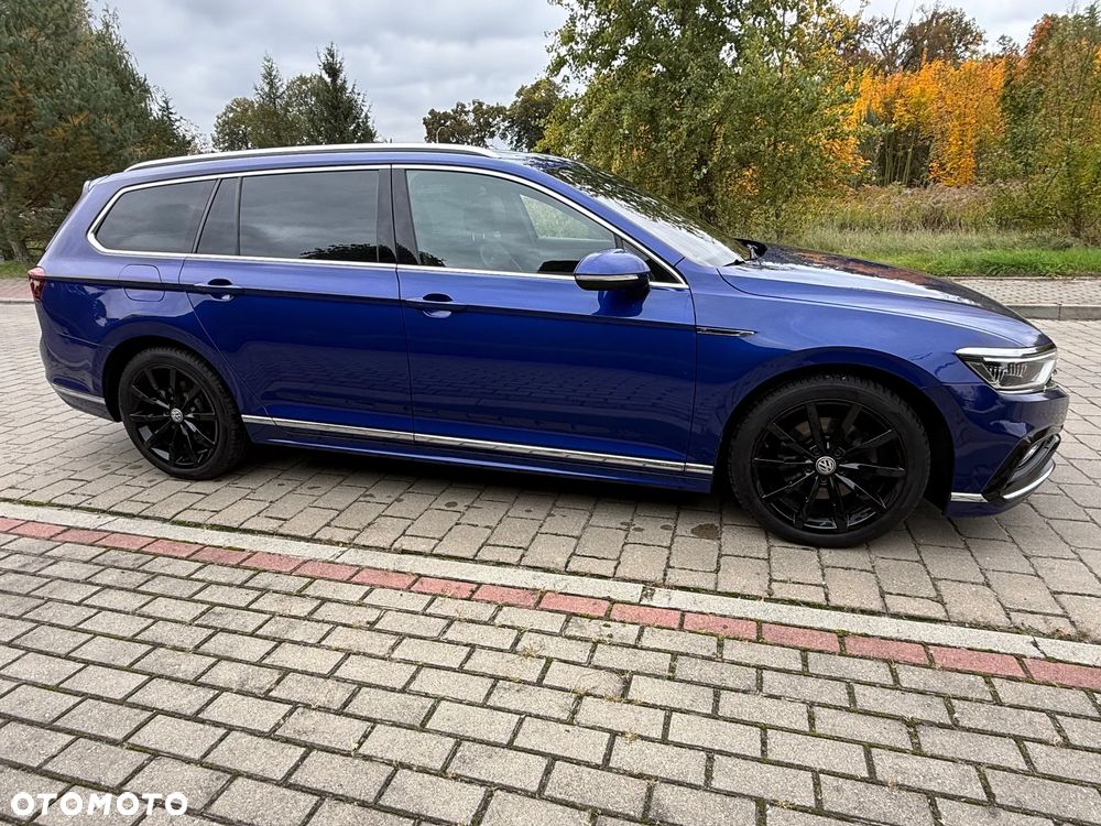 Volkswagen Passat Variant 2.0 TDI SCR DSG 4Motion Business - 10