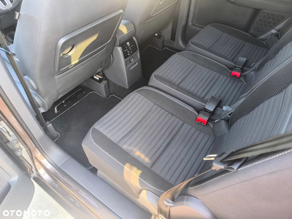 Volkswagen Touran 1.6 TDI DPF Cup - 14