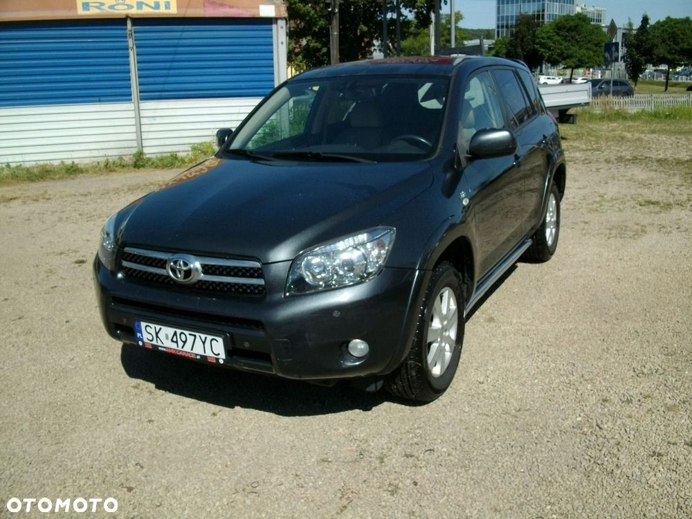 Toyota RAV4 - 3