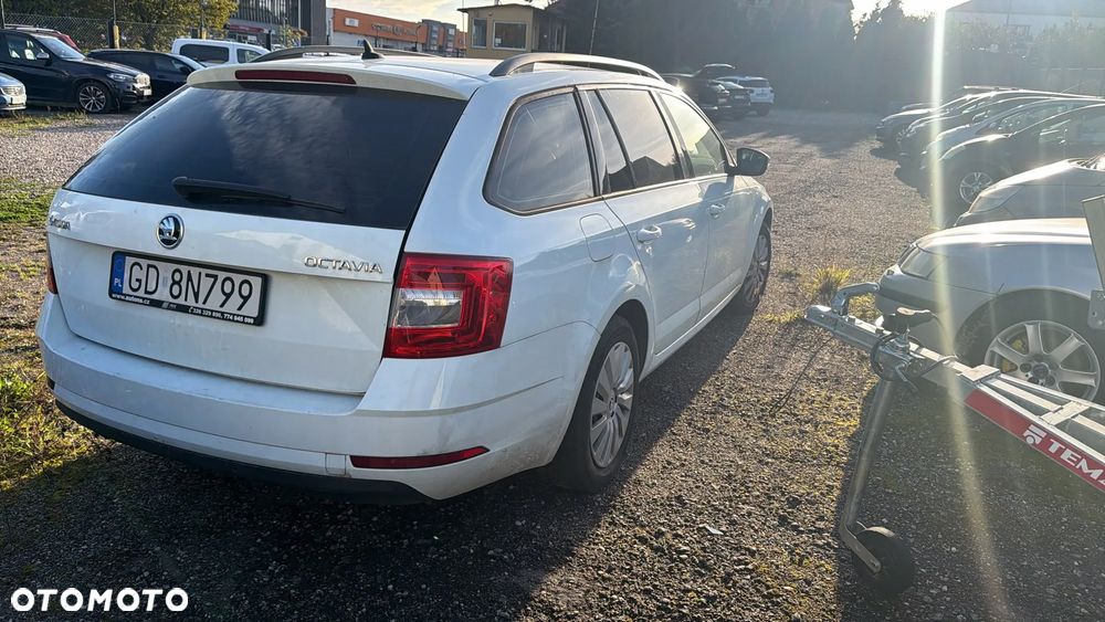 Skoda Octavia 1.6 TDI Style - 3