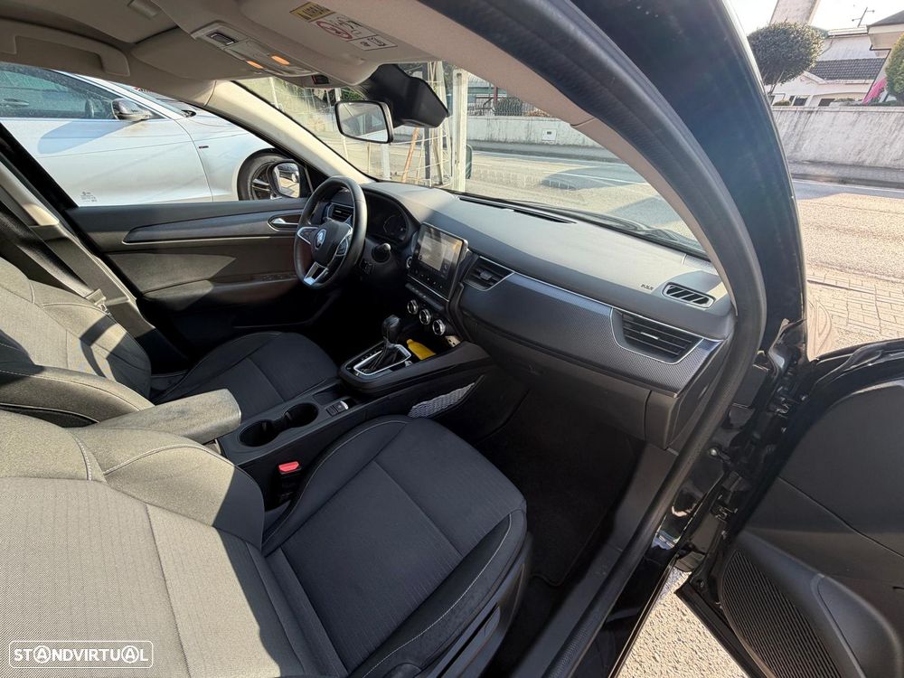 Renault Arkana 1.6 E-Tech Business - 13