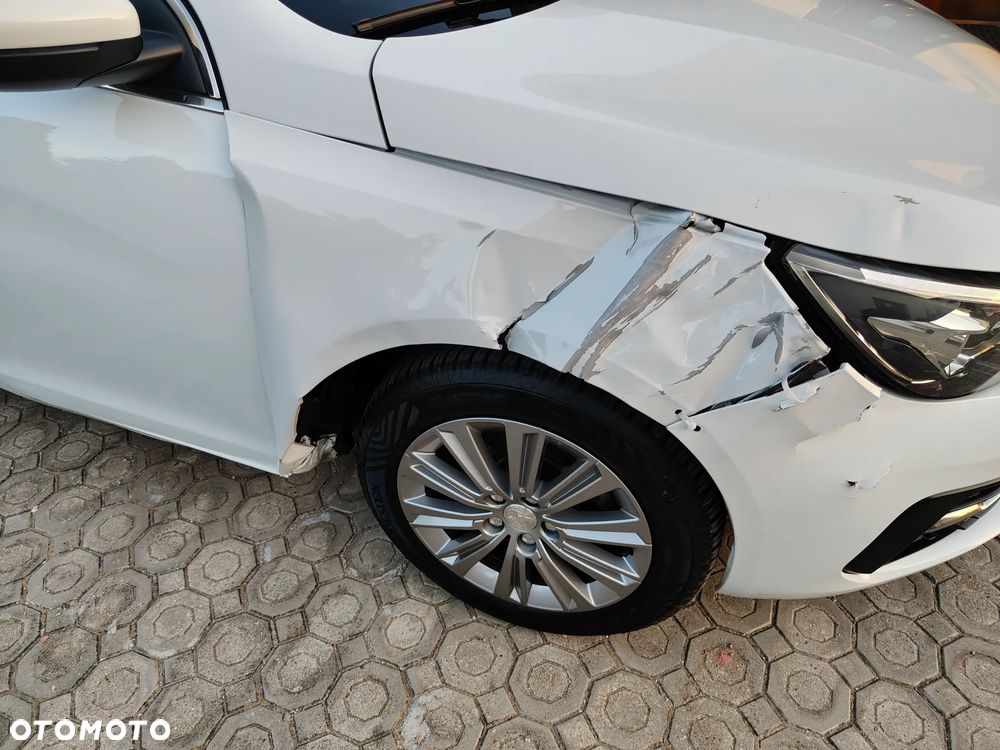Peugeot 308 - 12