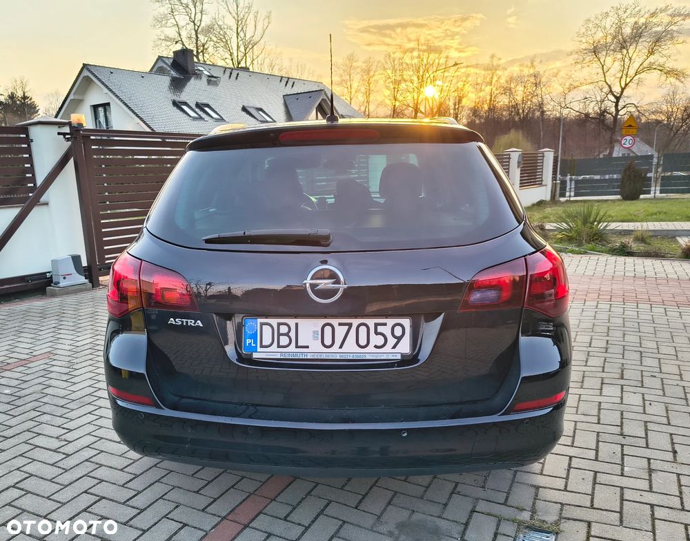 Opel Astra 1.6 Cosmo - 7