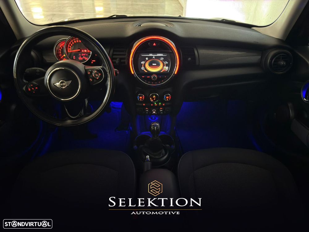 MINI 5 Portas Cooper D - 7