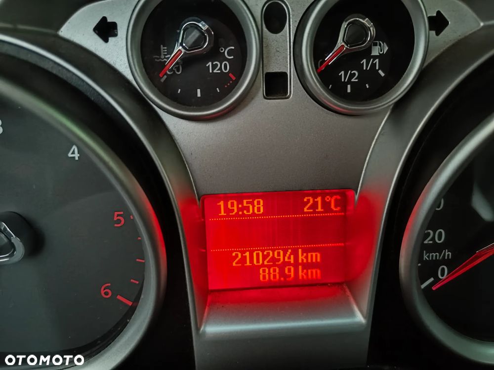 Ford Focus 1.8 TDCi Silver X - 9
