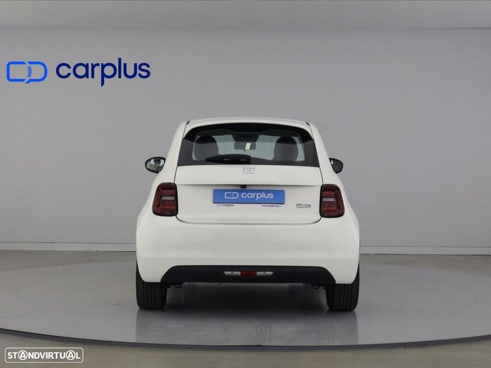 Fiat 500e La Prima - 6