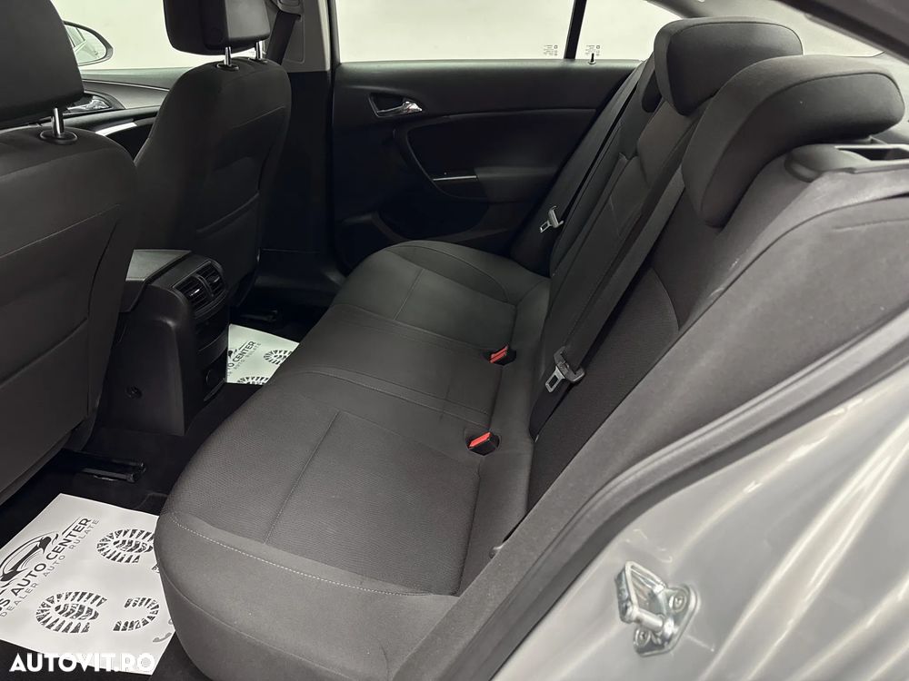 Opel Insignia 2.0 CDTI Design Edition - 19