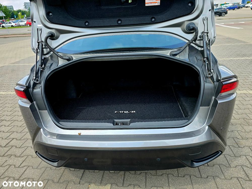 Toyota Mirai Executive - 11