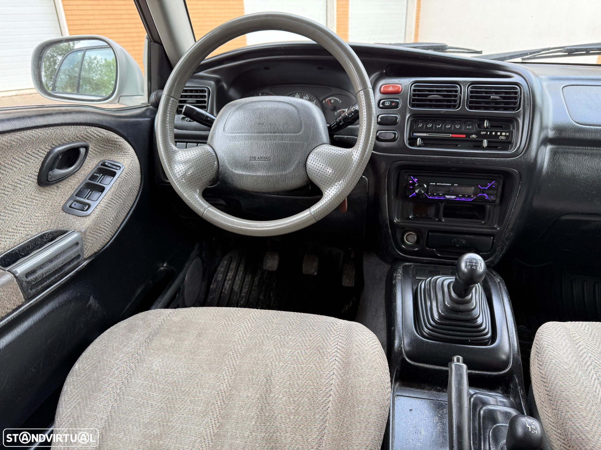 Suzuki Grand Vitara Metal Top 2.0 TDi - 19