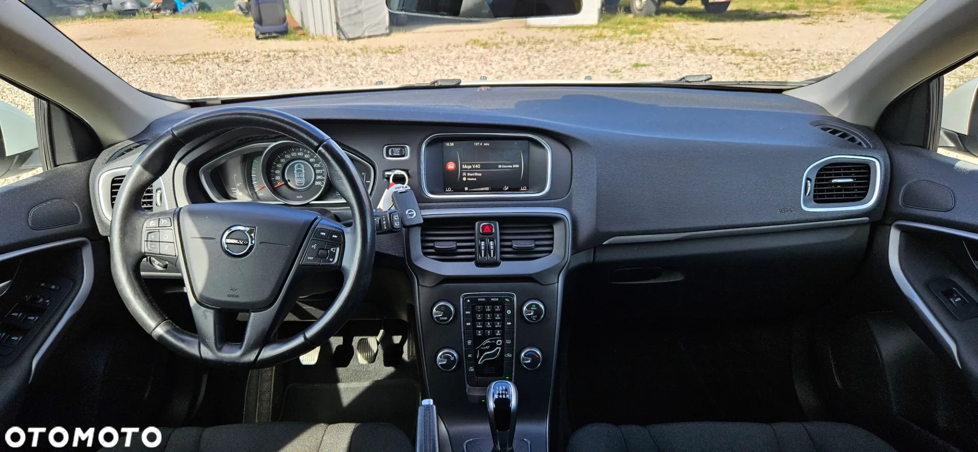 Volvo V40 D2 - 38