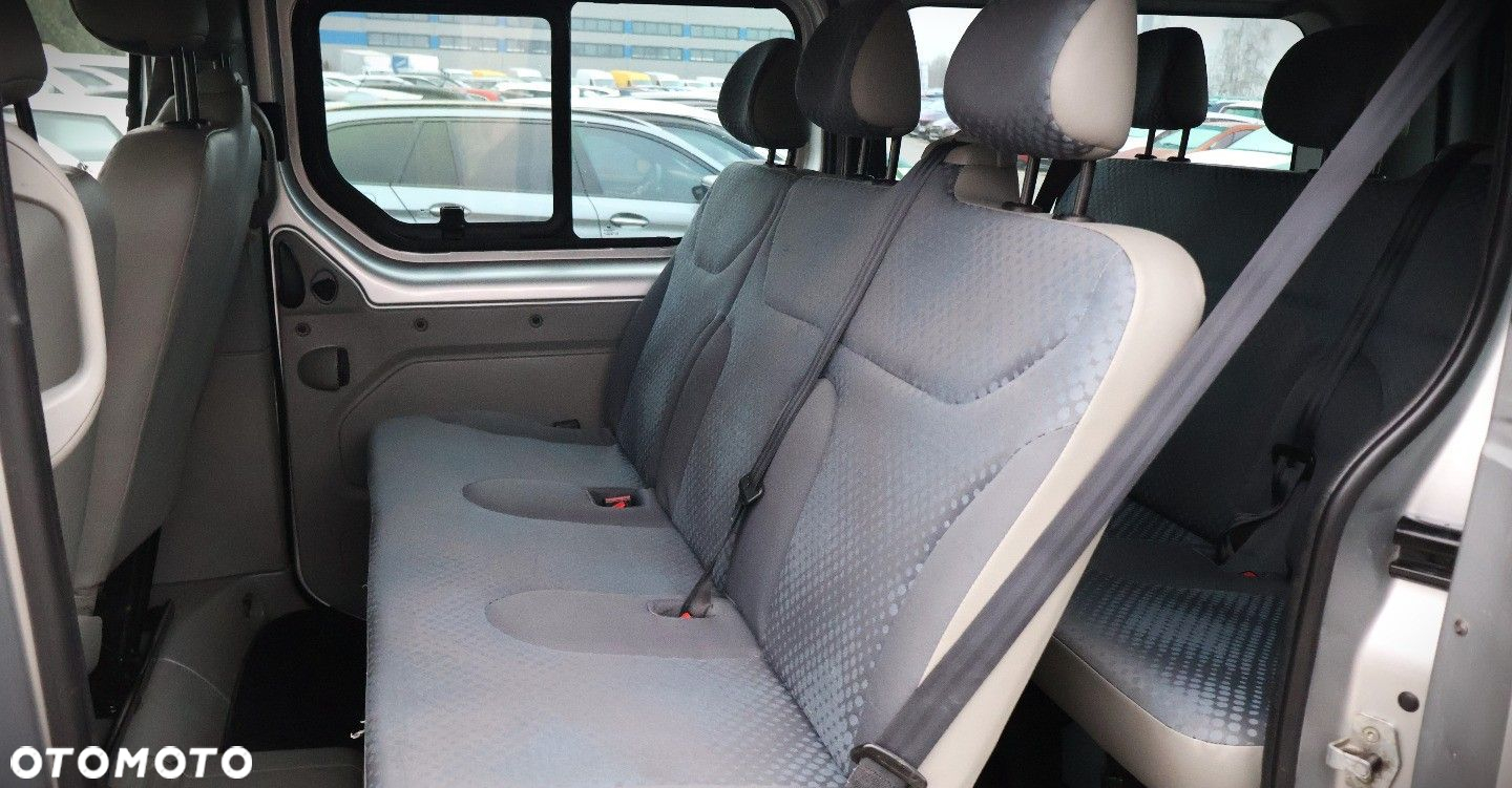 Renault Trafic - 15