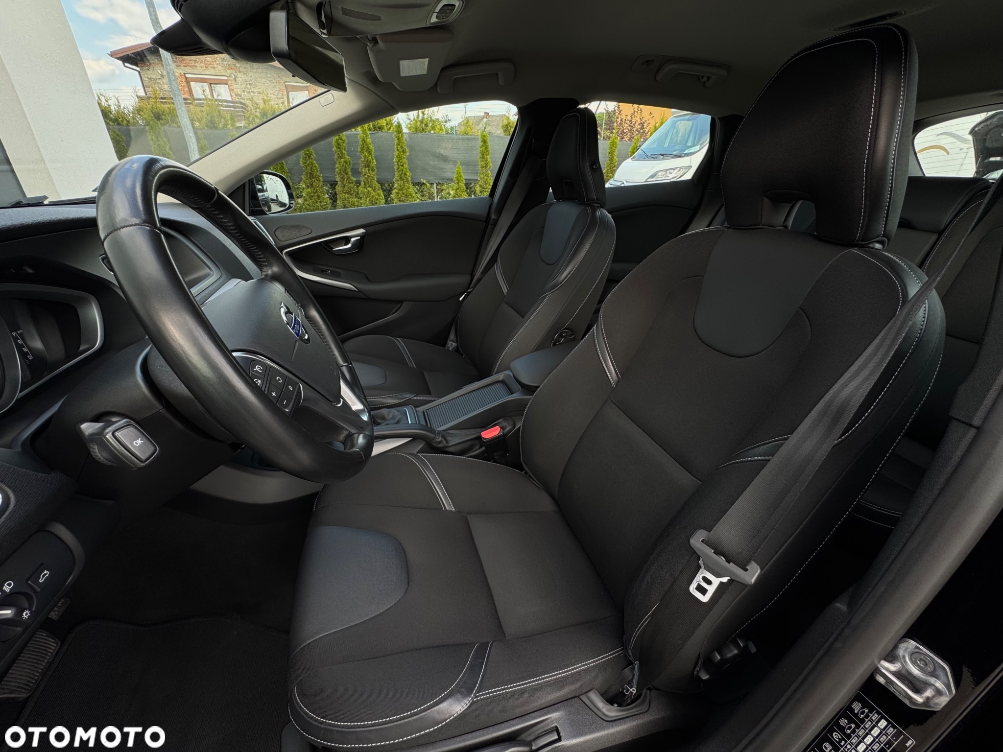 Volvo V40 T4 Powershift R Design - 14