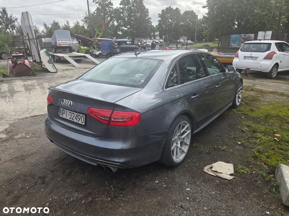 Audi S4 Limousine Standard - 10