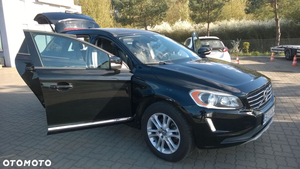 Volvo XC 60 T5 AWD Geartronic Momentum - 20