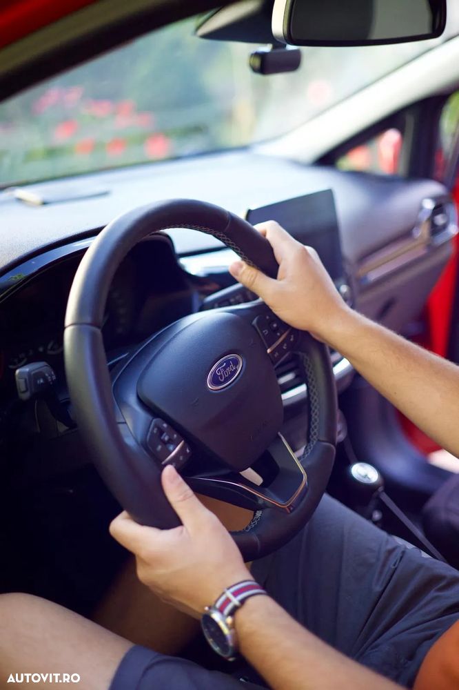 Ford Fiesta 1.0 EcoBoost Titanium - 6