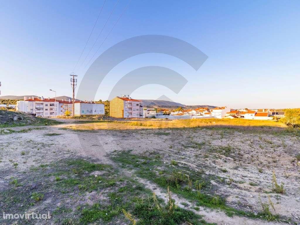 Terreno Urbanizável em Alcanena - IMÓVEL COM BAIXA DE PREÇO - Grande imagem: 5/10