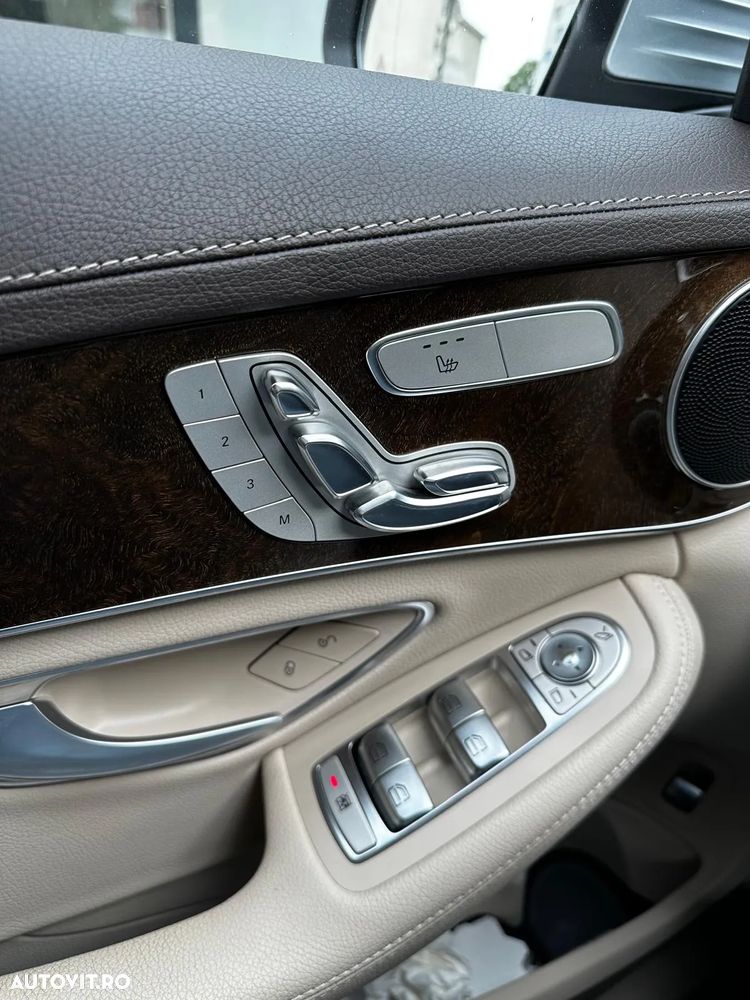 Mercedes-Benz C - 13