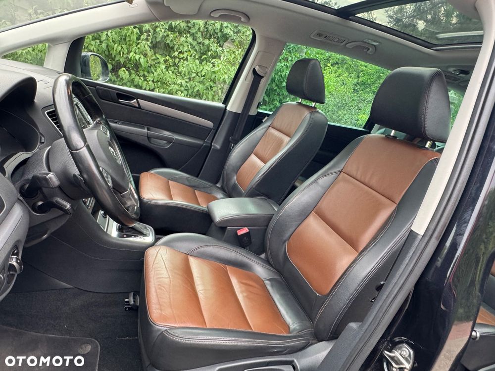Volkswagen Sharan 2.0 TSI DSG Highline - 18