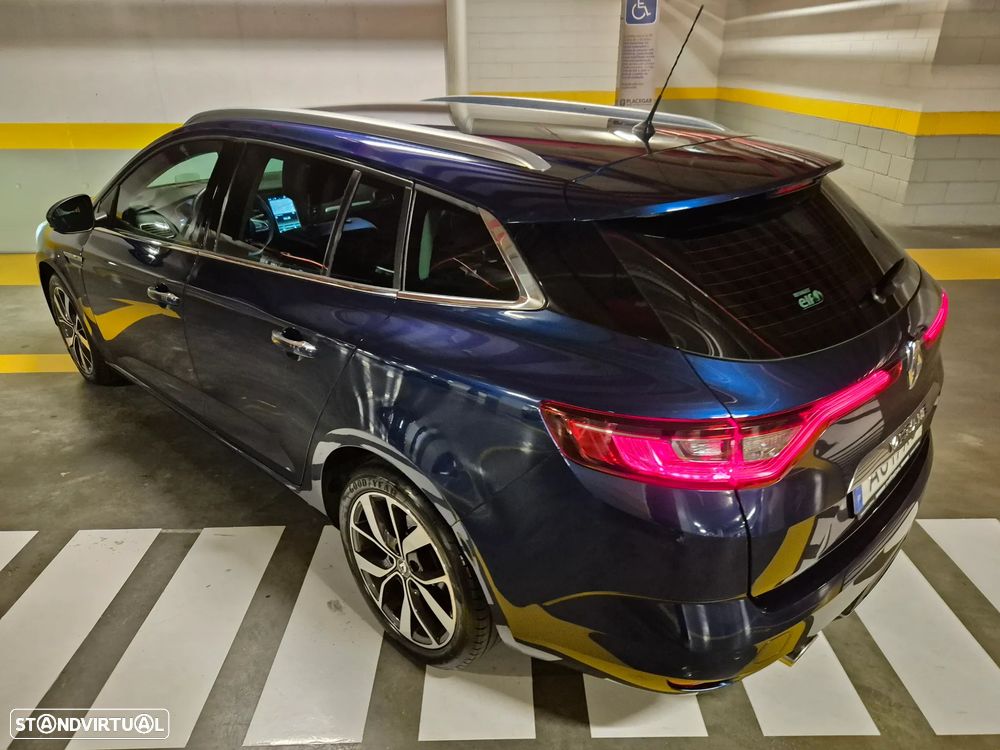 Renault Mégane Sport Tourer ENERGY dCi 110 EDC BOSE EDITION - 16