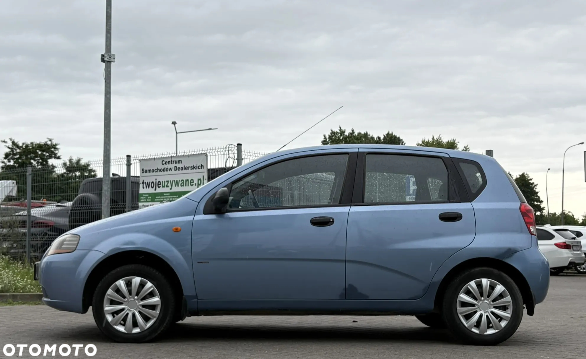 Chevrolet Aveo 1.2 SE / Plus - 4