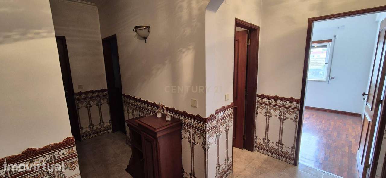 Apartamento T3 para Arrendamento na Quinta da Lomba, Barreiro – Excele - Grande imagem: 2/13