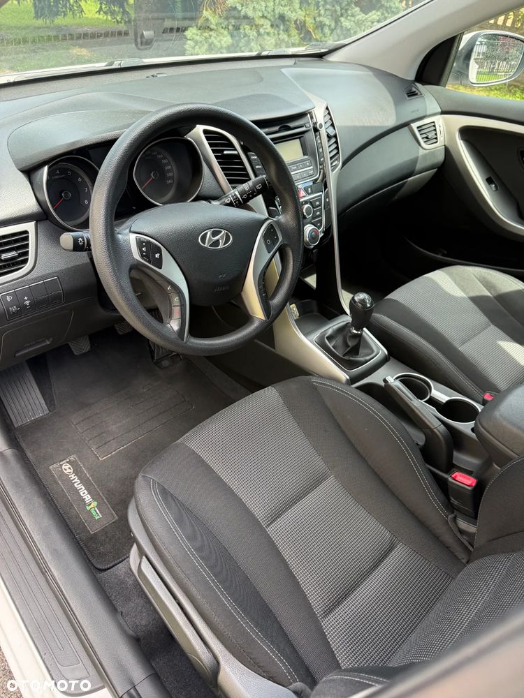 Hyundai i30 1.4 Classic + - 5
