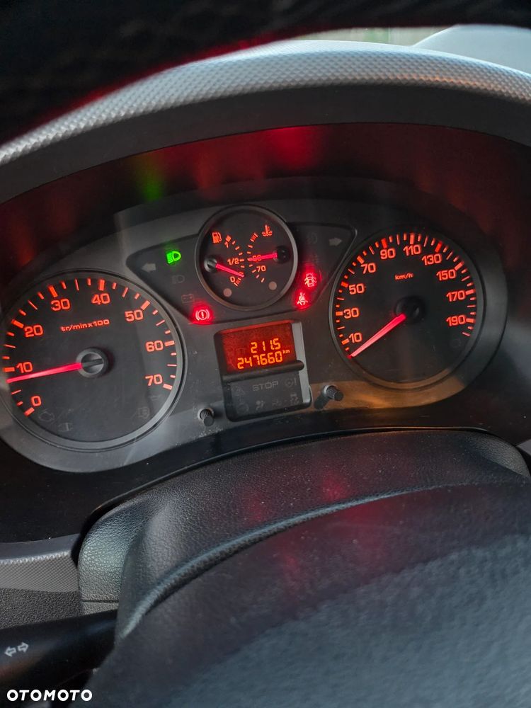 Citroën Berlingo - 12