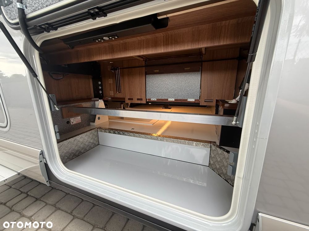 Carthago E-Line I64QB XL - WYPRZEDAŻ 2026 ALDE, MERCEDES - 6