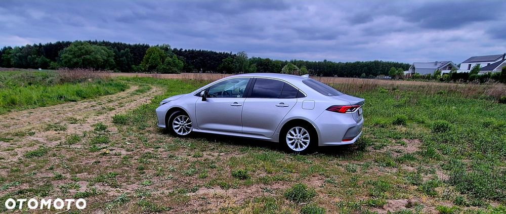 Toyota Corolla - 10