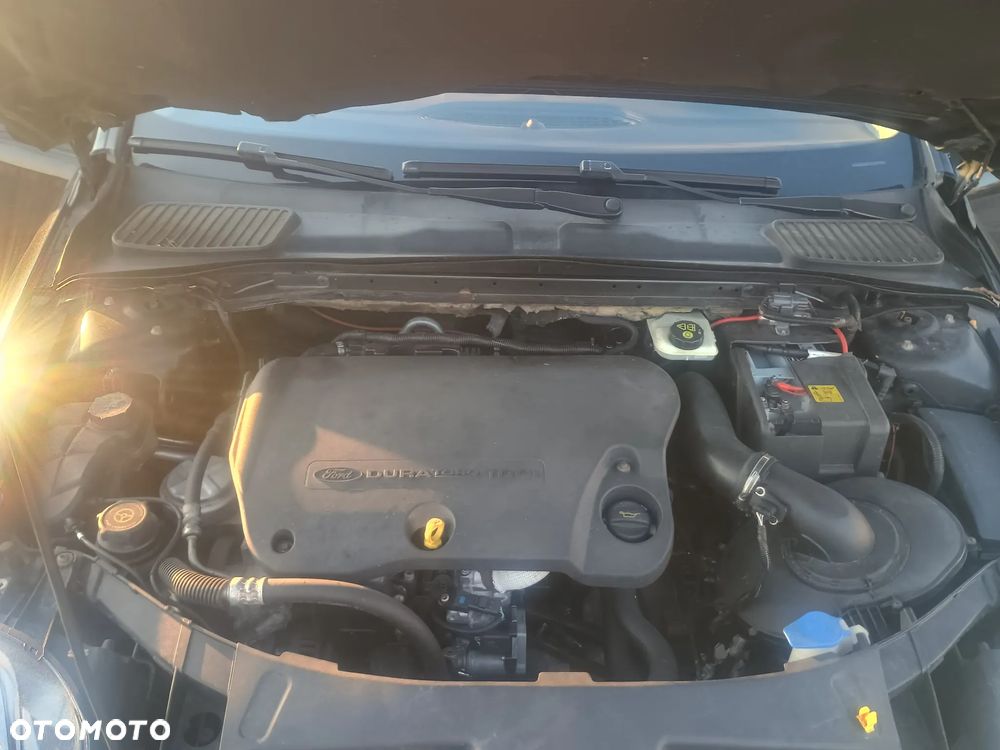 Ford Mondeo 2.2 TDCi Titanium S - 12