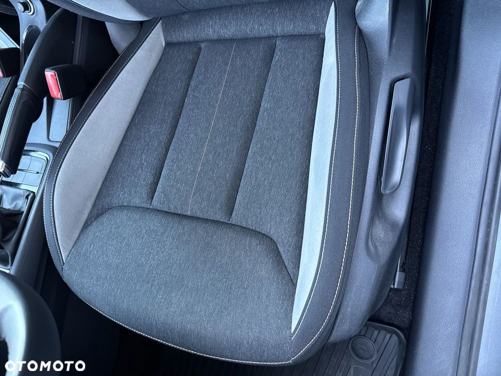 Skoda Kamiq 1.0 TSI Style DSG - 20