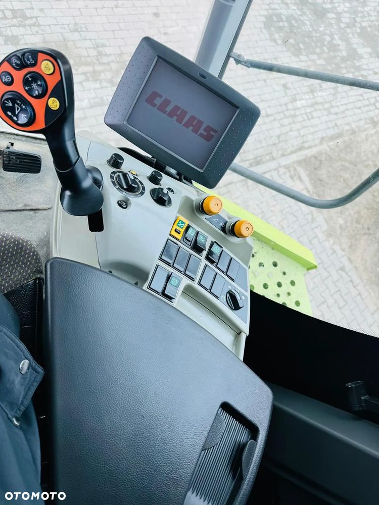 Claas LEXION 750 APS HYBRID - 11