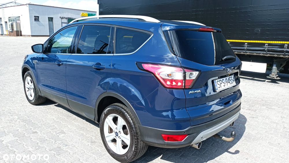 Ford Kuga 2.0 TDCi 2x4 Business Edition - 3