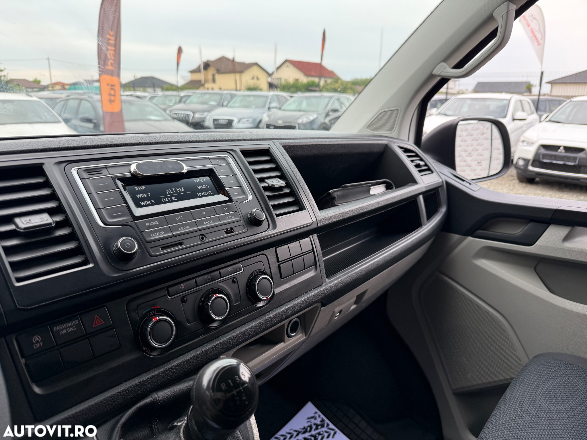 Volkswagen Transporter T6 - 9