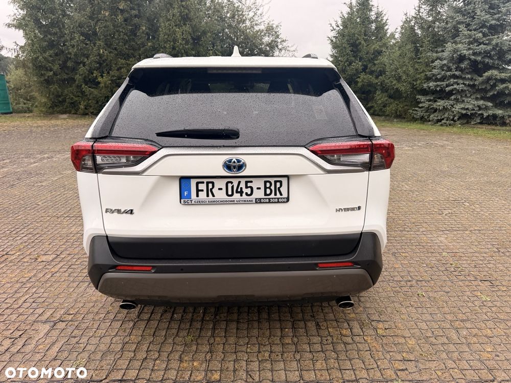 Toyota RAV4 - 5