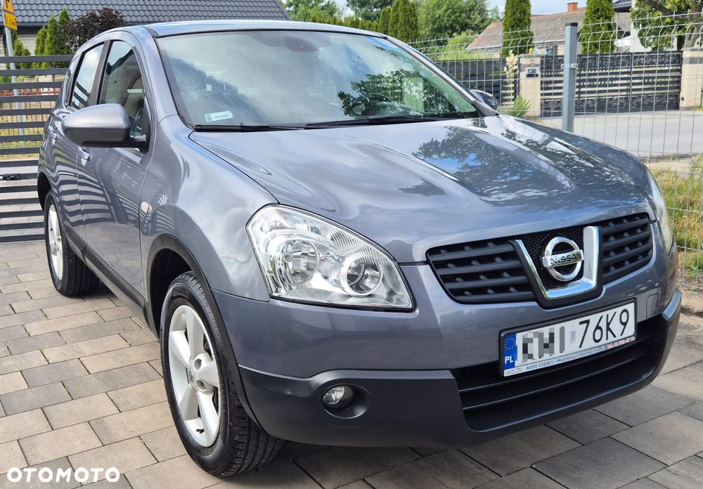 Nissan Qashqai - 1