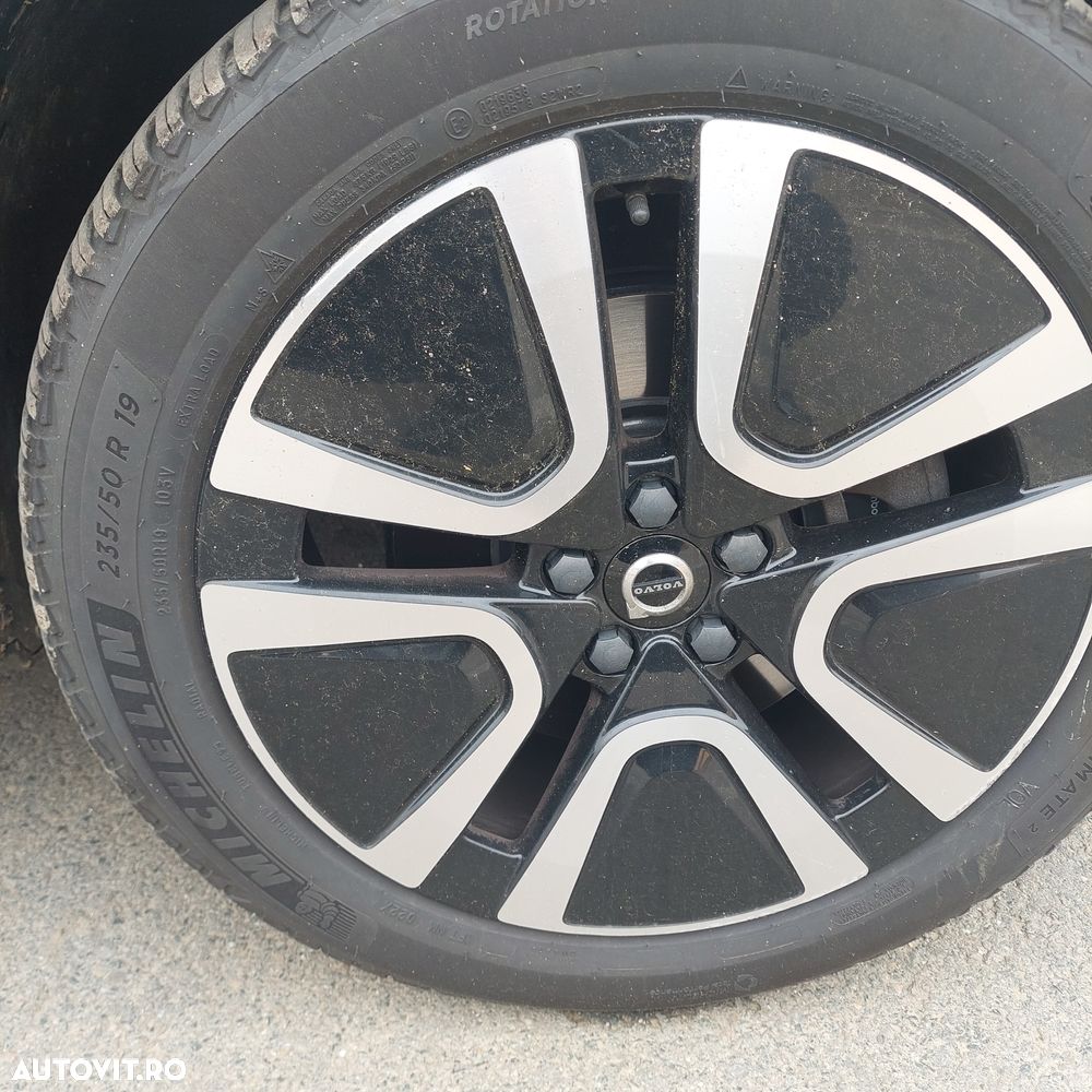Volvo XC 40 D4 AWD Base - 3