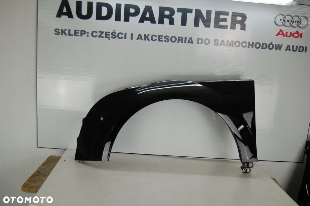 BŁOTNIK AUDI TT TTS  8J 2007-2014 ORYGINAŁ ALU - 1