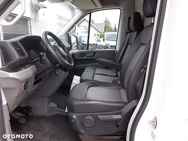 Volkswagen CRAFTER 3,180 TGE - 17