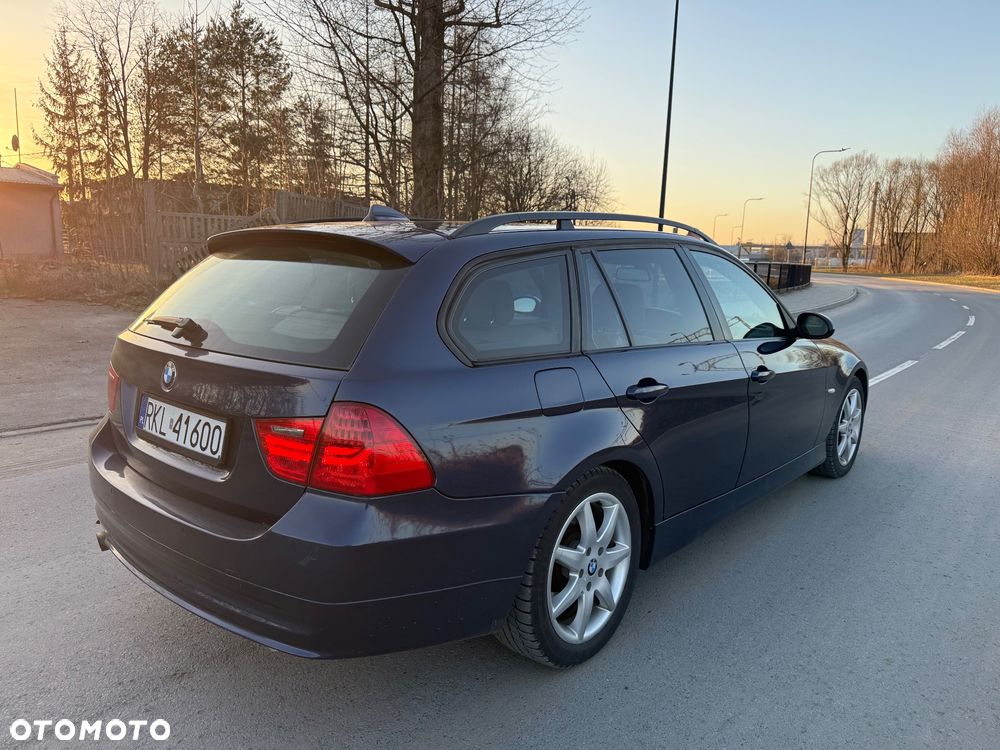 BMW Seria 3 2006 photo 3