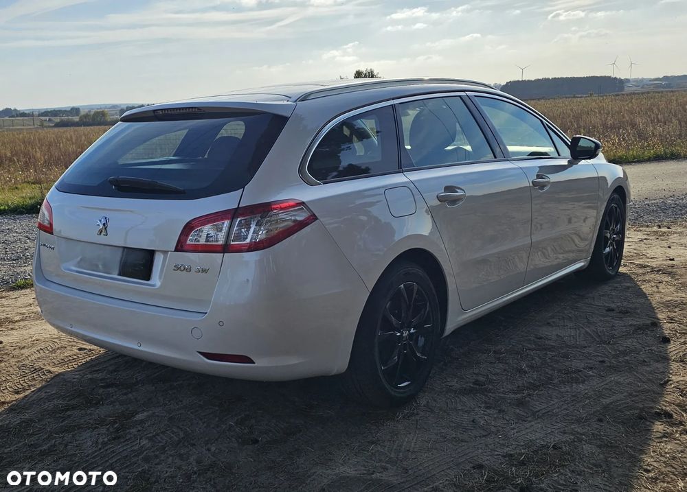 Peugeot 508 2011 photo 3