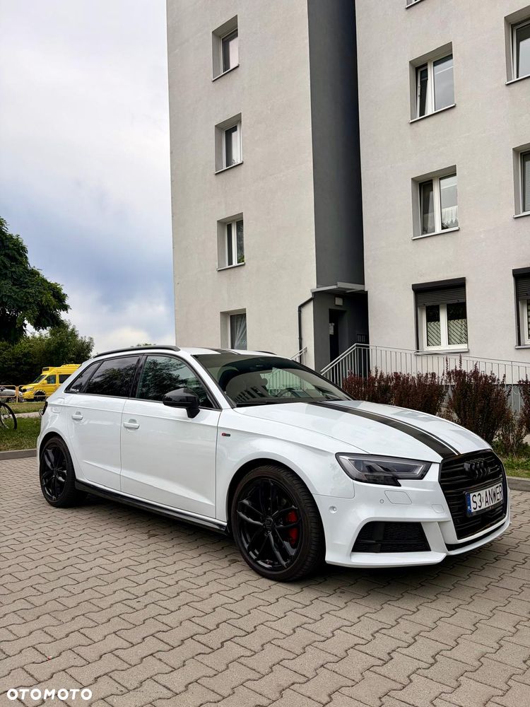 Audi A3 Sportback 2.0 TDI S line Sportpaket - 3
