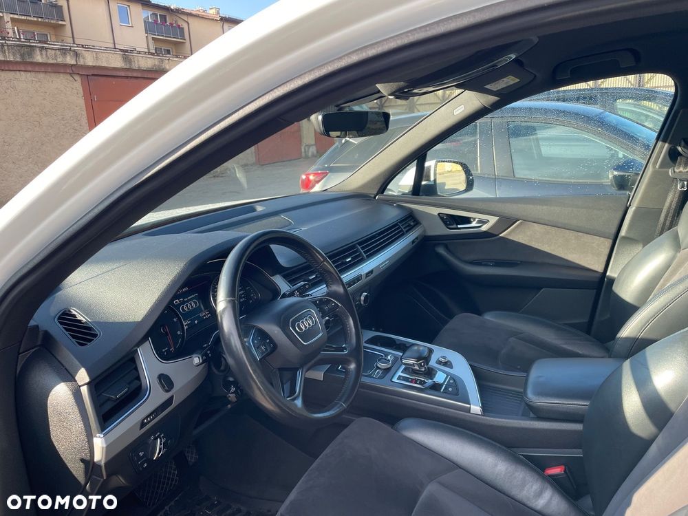Audi Q7 - 23