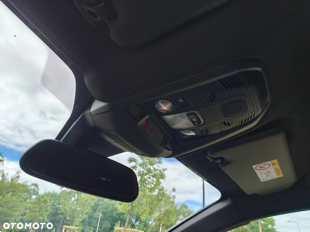 Peugeot 3008 BlueHDi 130 Stop & Start EAT8 Active Business-Paket - 28