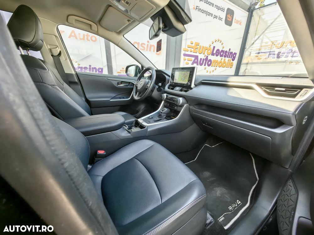 Toyota RAV4 2.5 VVT-iE 4x4 Luxury - 6