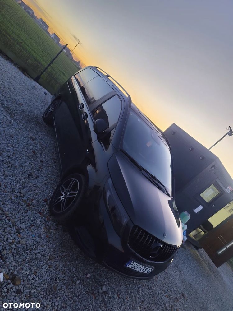 Mercedes-Benz Klasa V 220 (BlueTEC) d Avantgarde 7G-Tronic - 34