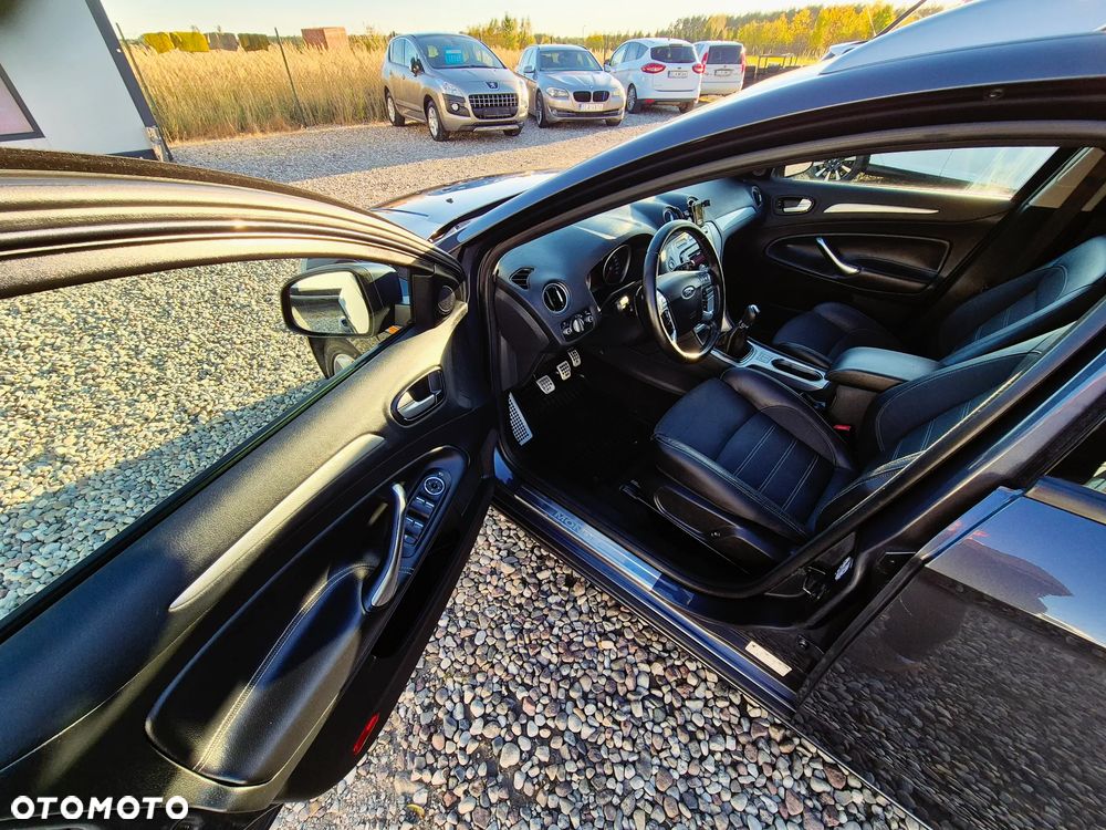 Ford Mondeo - 18