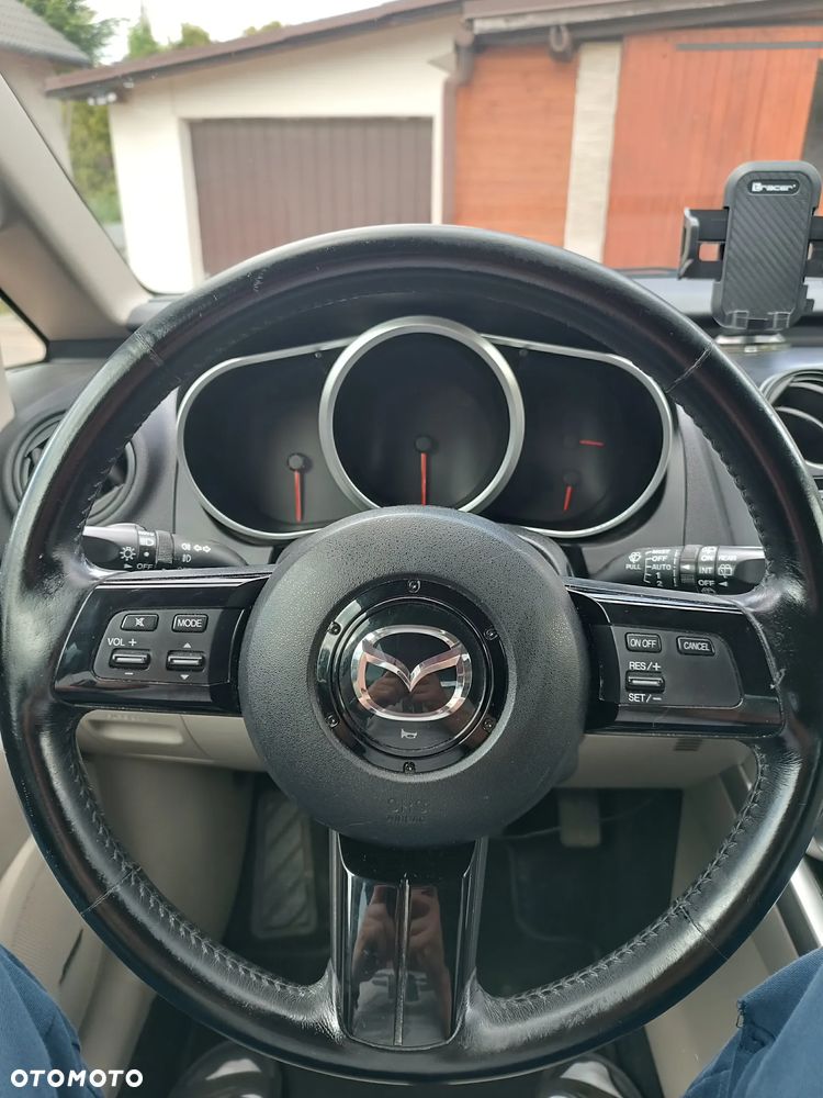 Mazda CX-7 - 12