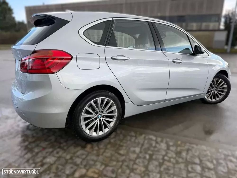 BMW 218 Active Tourer i Line Luxury Auto - 8
